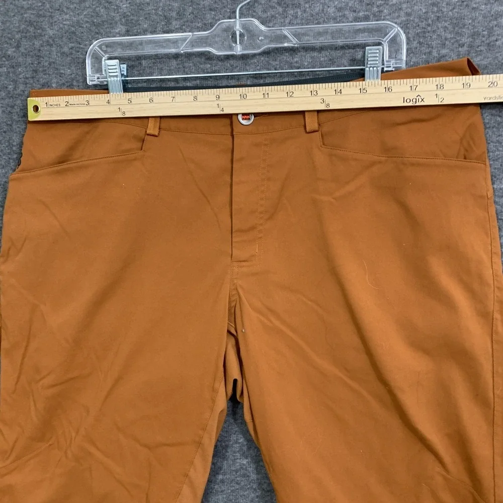 The North Face Beyond The Wall Rock Flashdry XD Shorts Men 38 Orange Hiking Camp